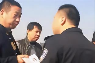 芬奇称赞戈贝尔的防守：当有他在你身后时 你就会信心大增